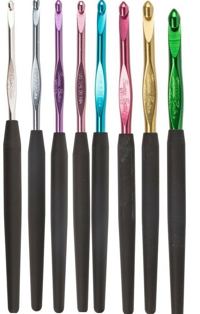 Susan Bates Ergonomic Aluminium Crochet Hooks Size 3.5 mm to 6.5 mm