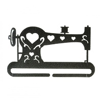 Quilt Hanger- Sewing Machine - Modern Split Bottom